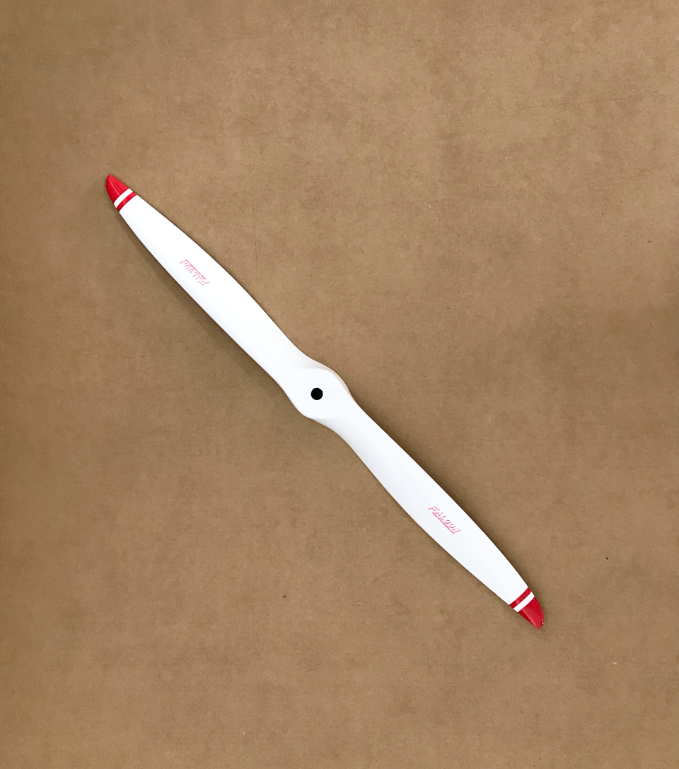 wht_red
